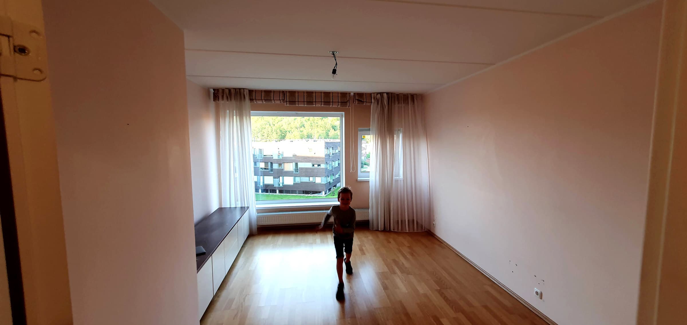 Empty room before redesign.