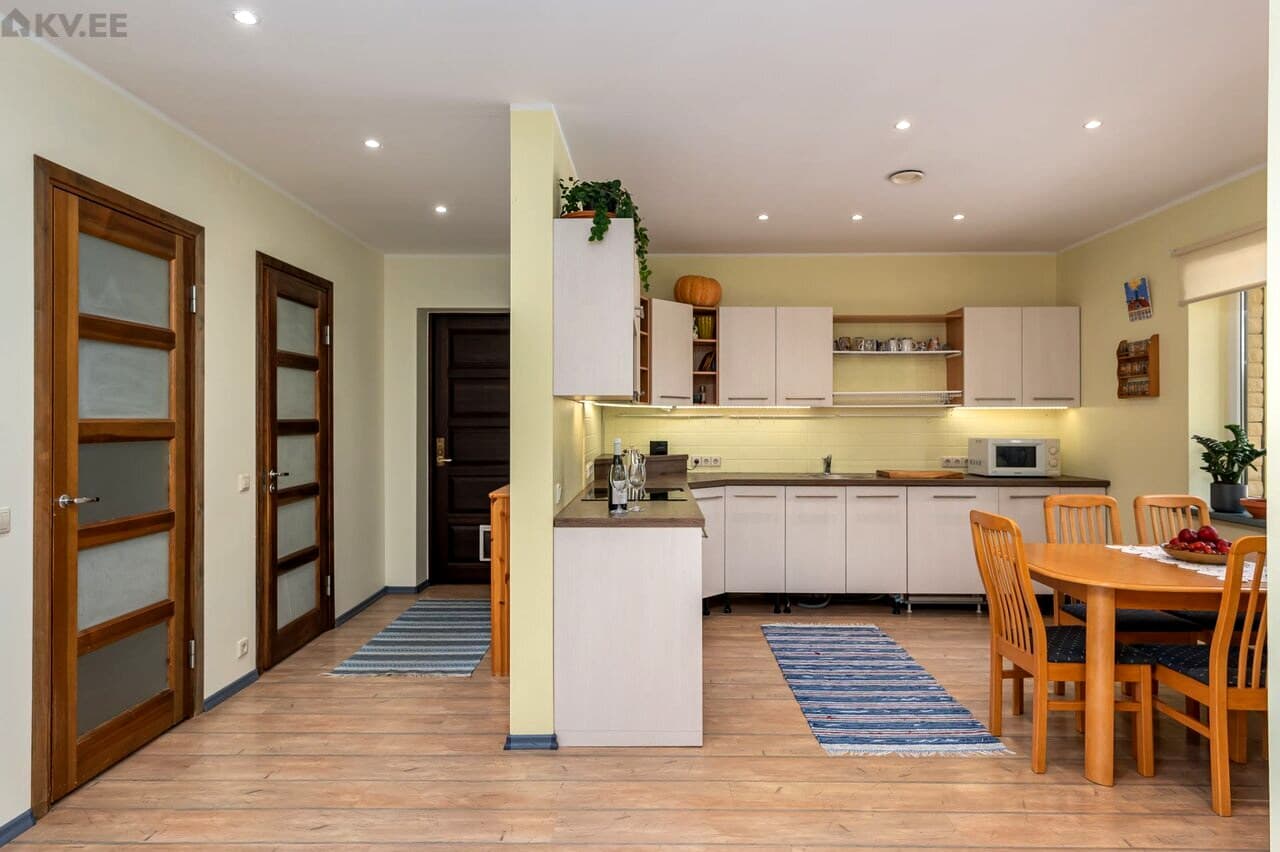 Kitchen and dining area before renovation.